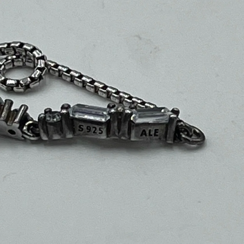 Pandora Glacial Beauty Sliding Bracelet Bolo (Item #597558CZ) Baguette Adj